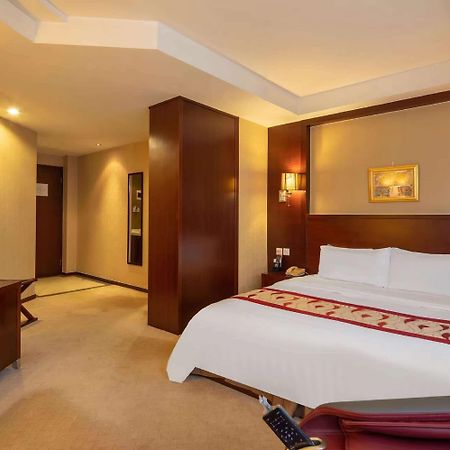 Ramada Shanghai Wujiaochang Exteriér fotografie