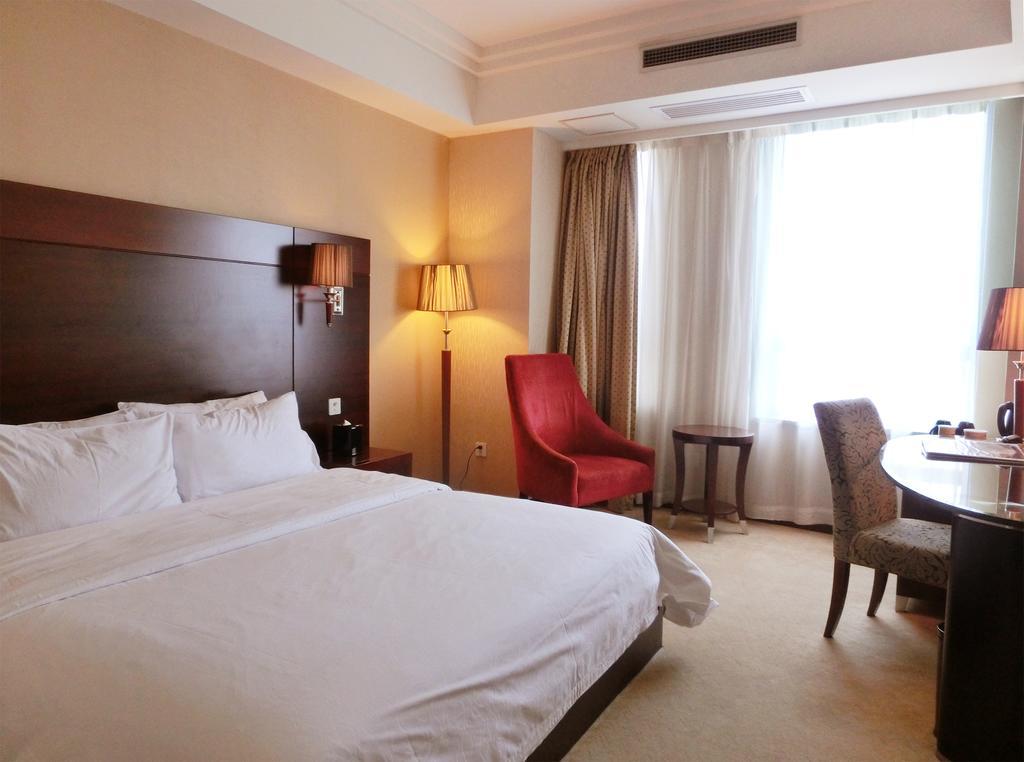 Ramada Shanghai Wujiaochang Pokoj fotografie